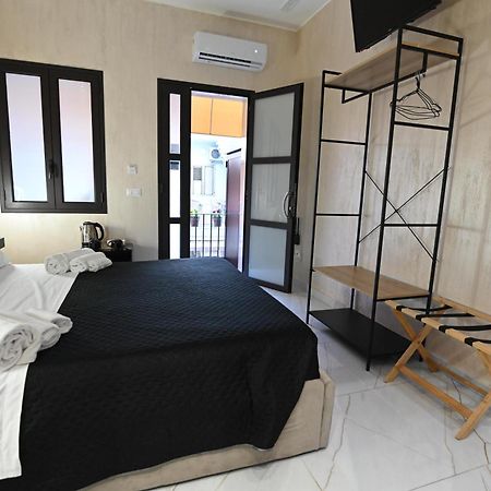 Le Camere Luxury Rooms Siracusa Syracuse Екстер'єр фото